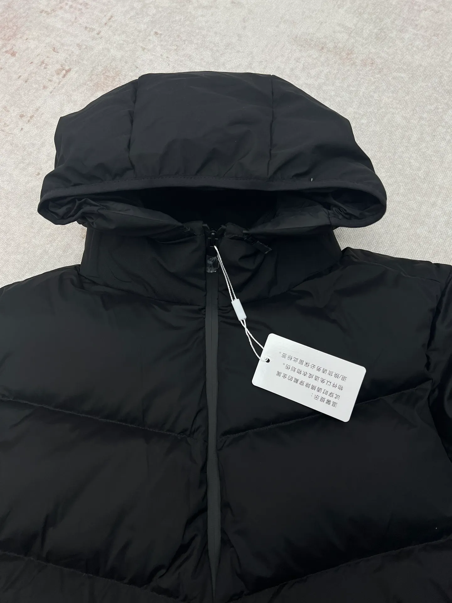 25ss New Arrival Forez Hooded Short Down Black Sizes：1.2.3.4.5.